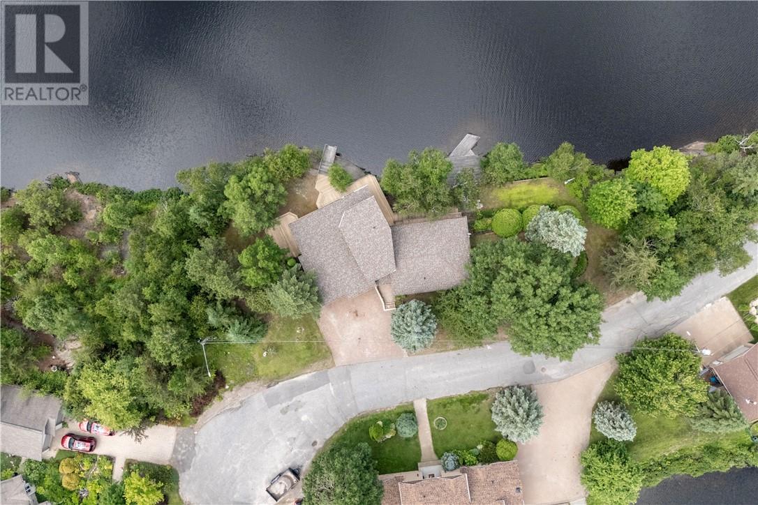 494 Helens Point - 38
