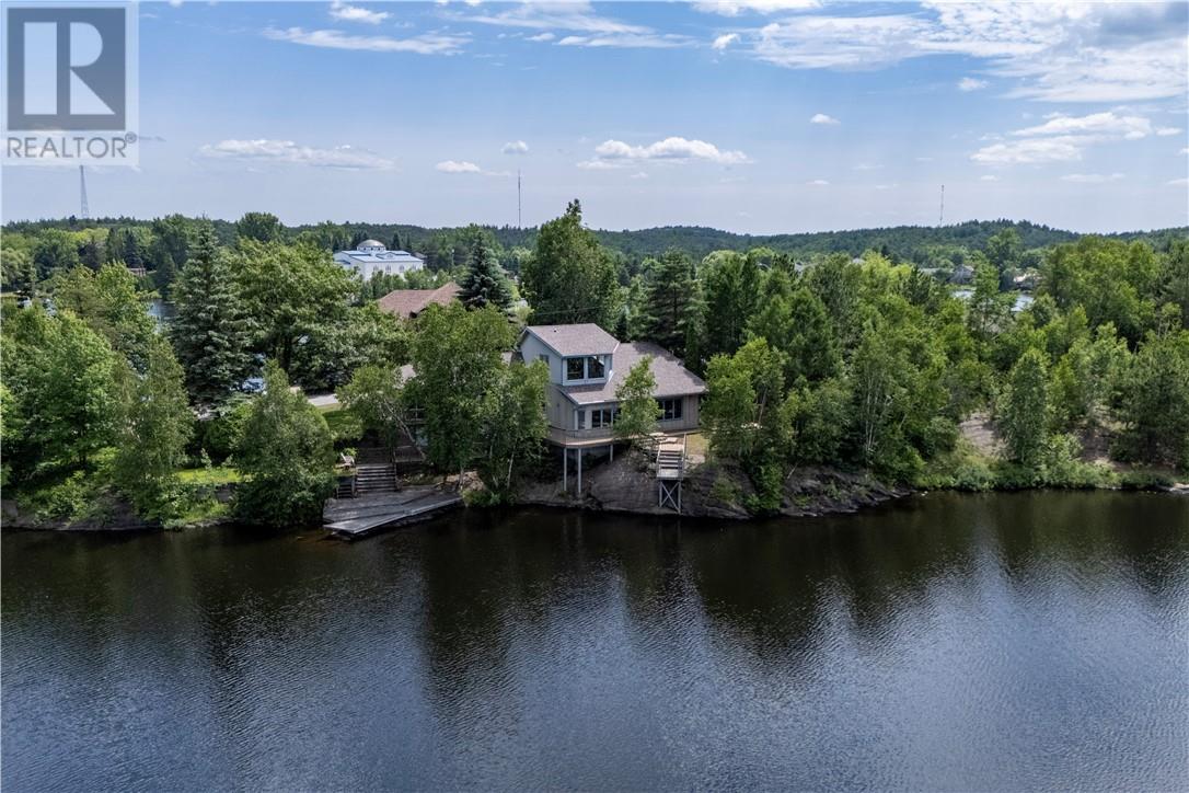 494 Helens Point - 39