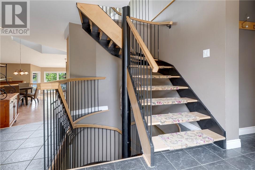 494 Helens Point - 5