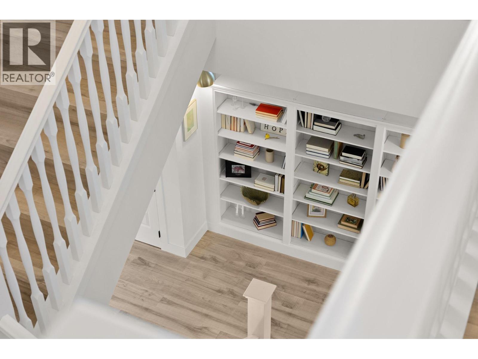 2053 Long Street - 50