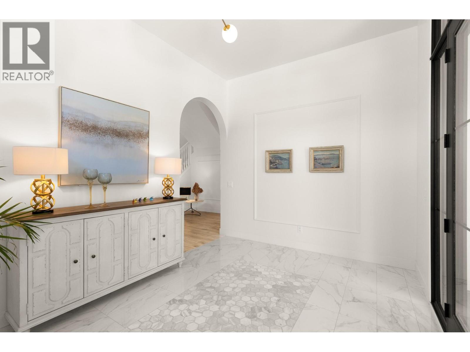 2053 Long Street - 14