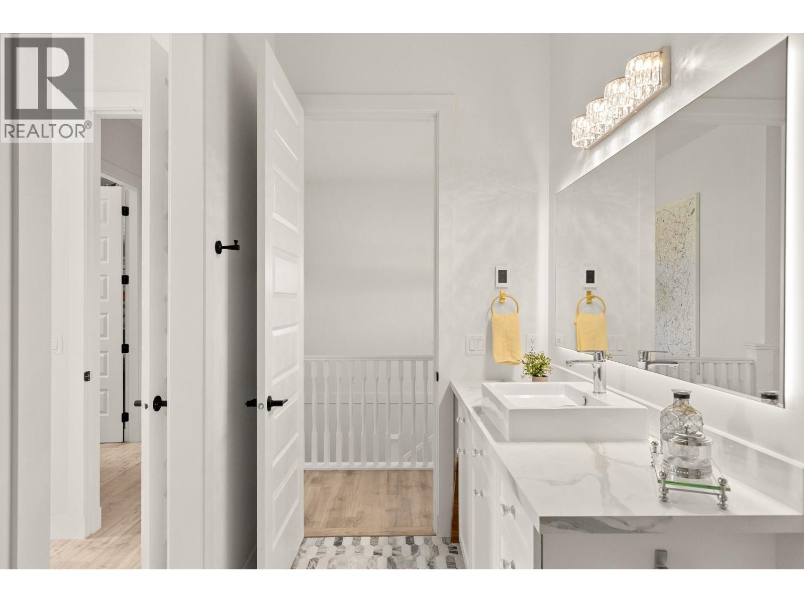 2053 Long Street - 60