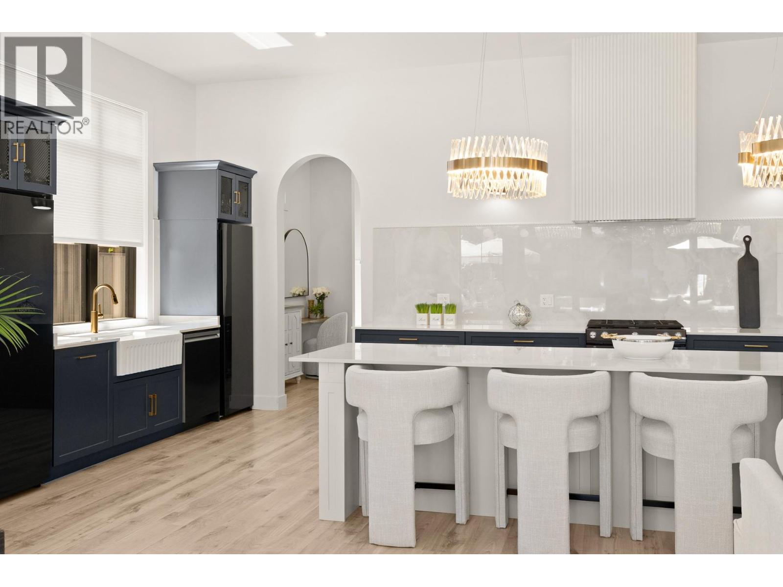 2053 Long Street - 30