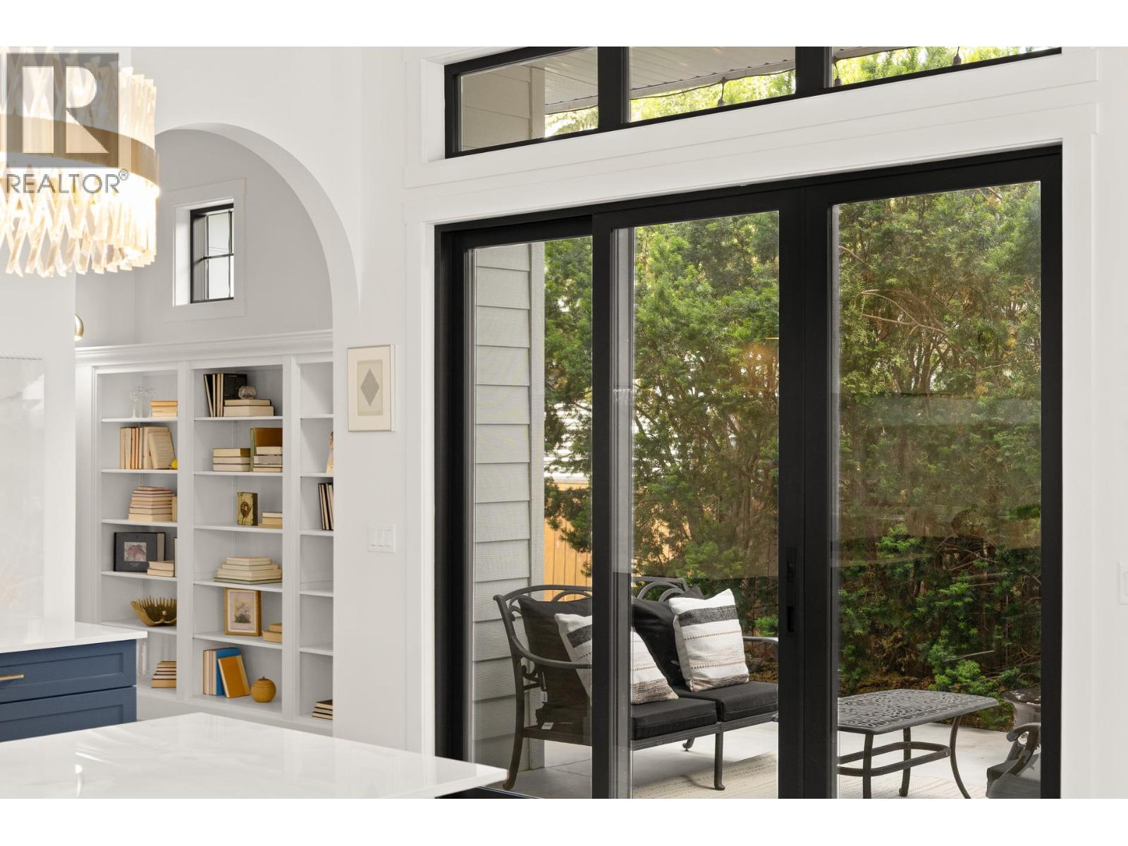 2053 Long Street - 20