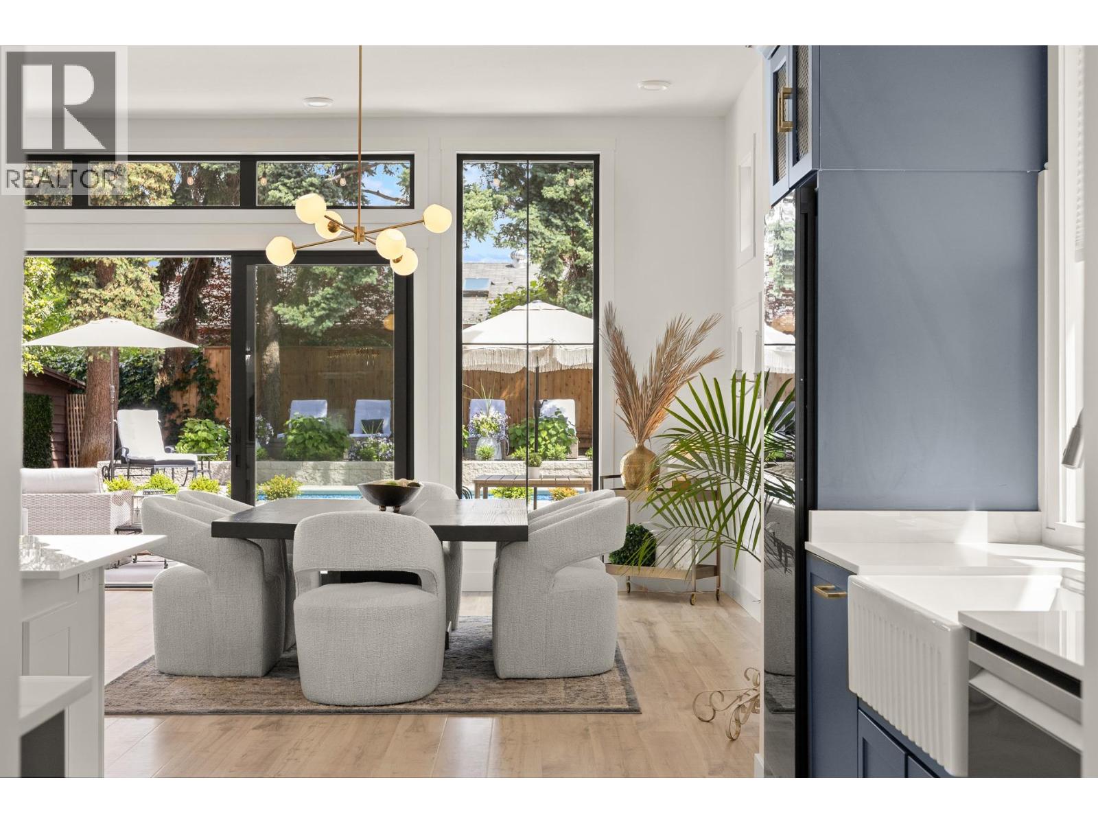 2053 Long Street - 42
