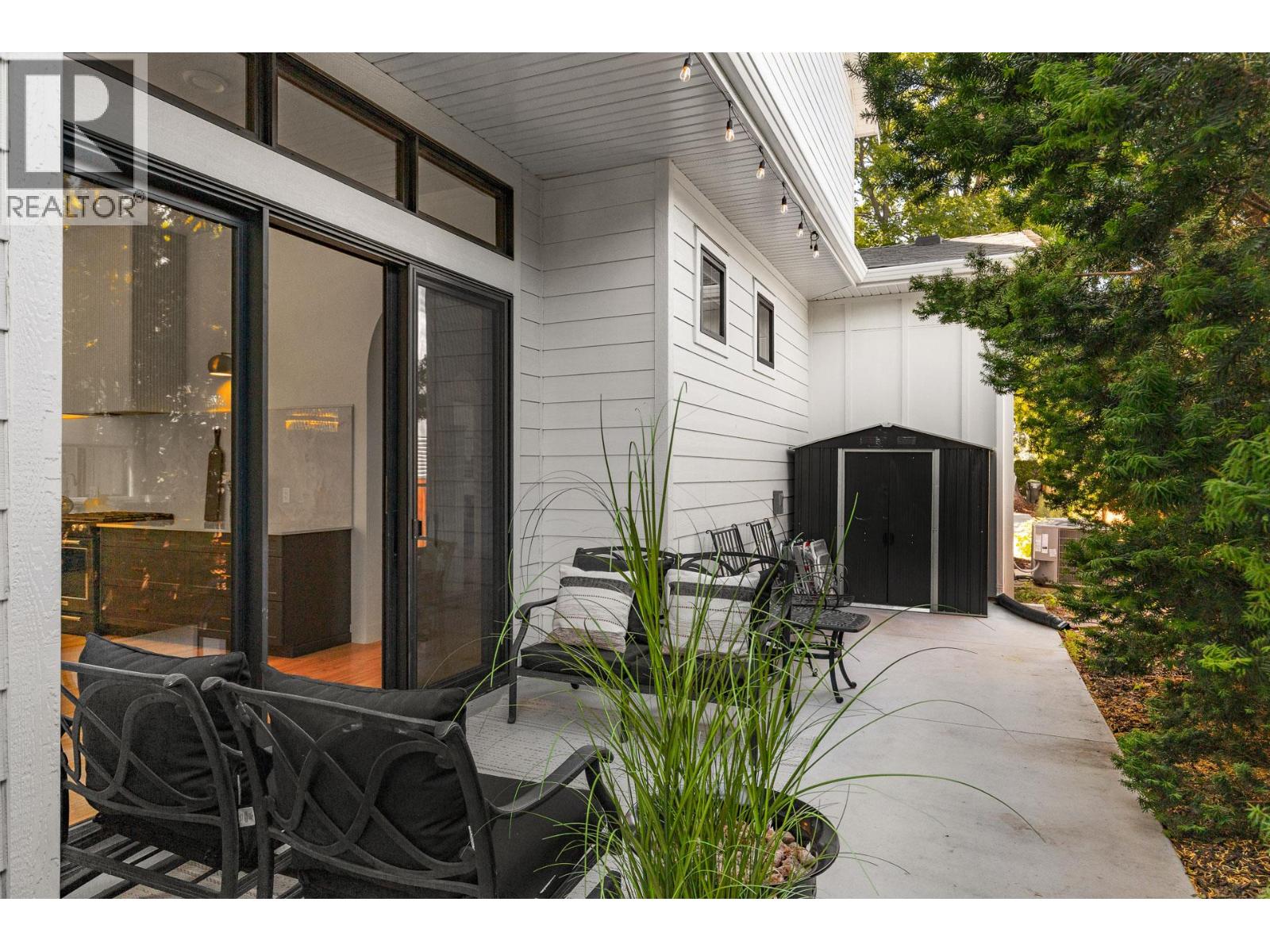 2053 Long Street - 69
