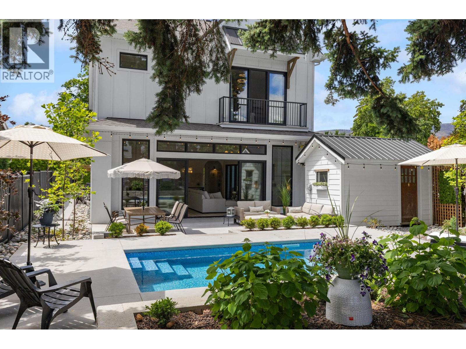 2053 Long Street - 73