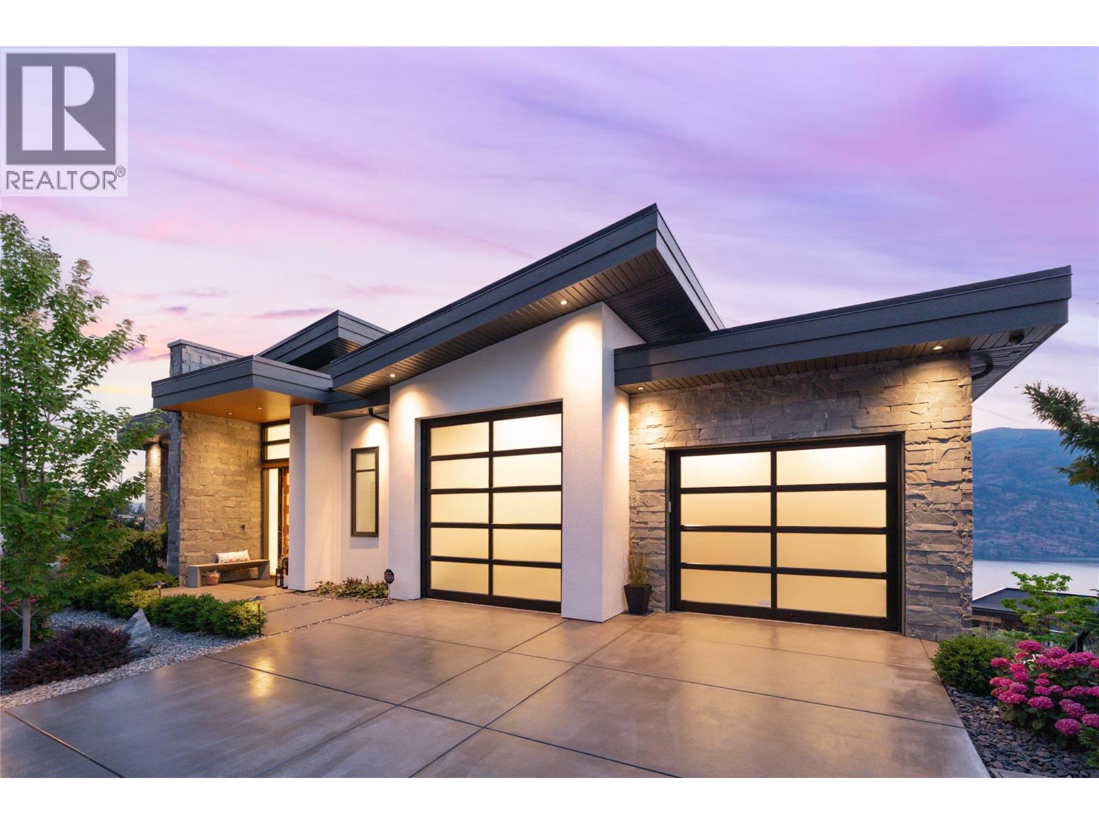  602 Clifton Court, Kelowna