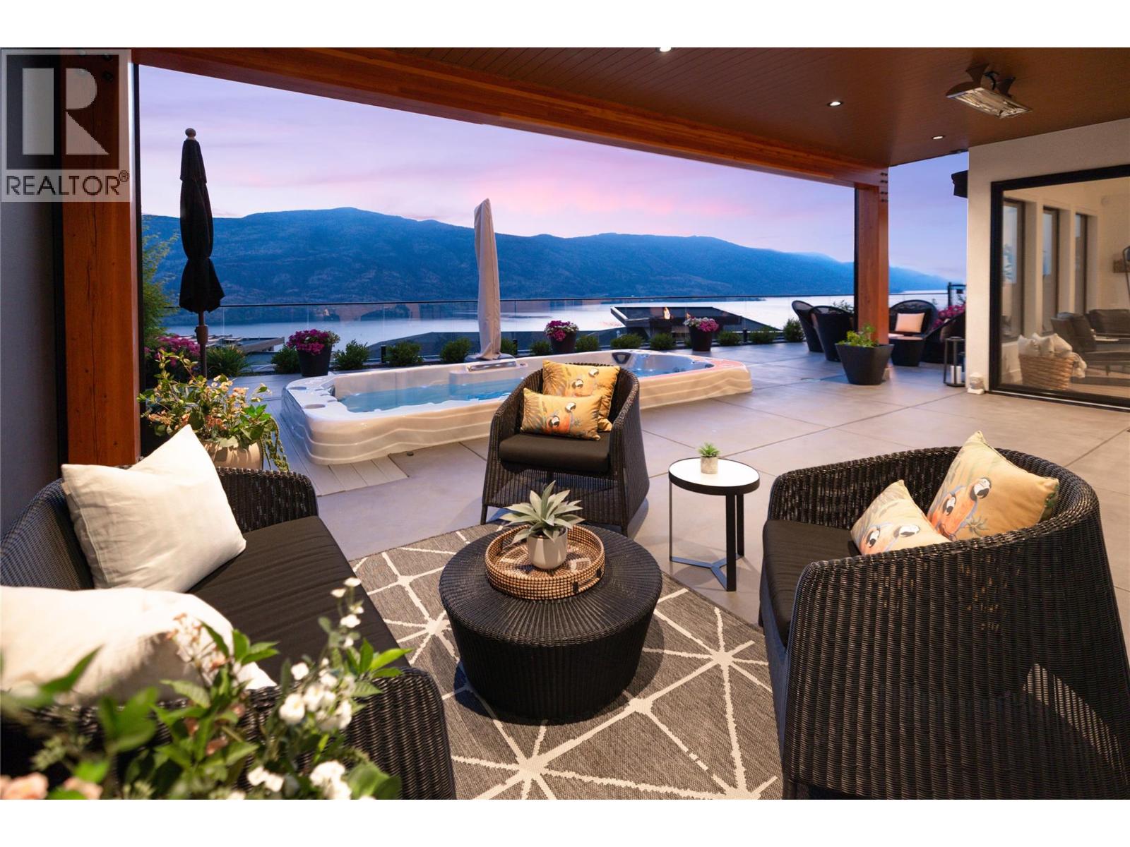  602 Clifton Court, Kelowna