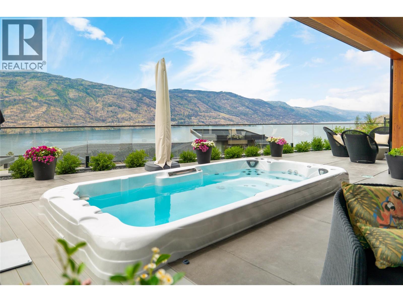  602 Clifton Court, Kelowna
