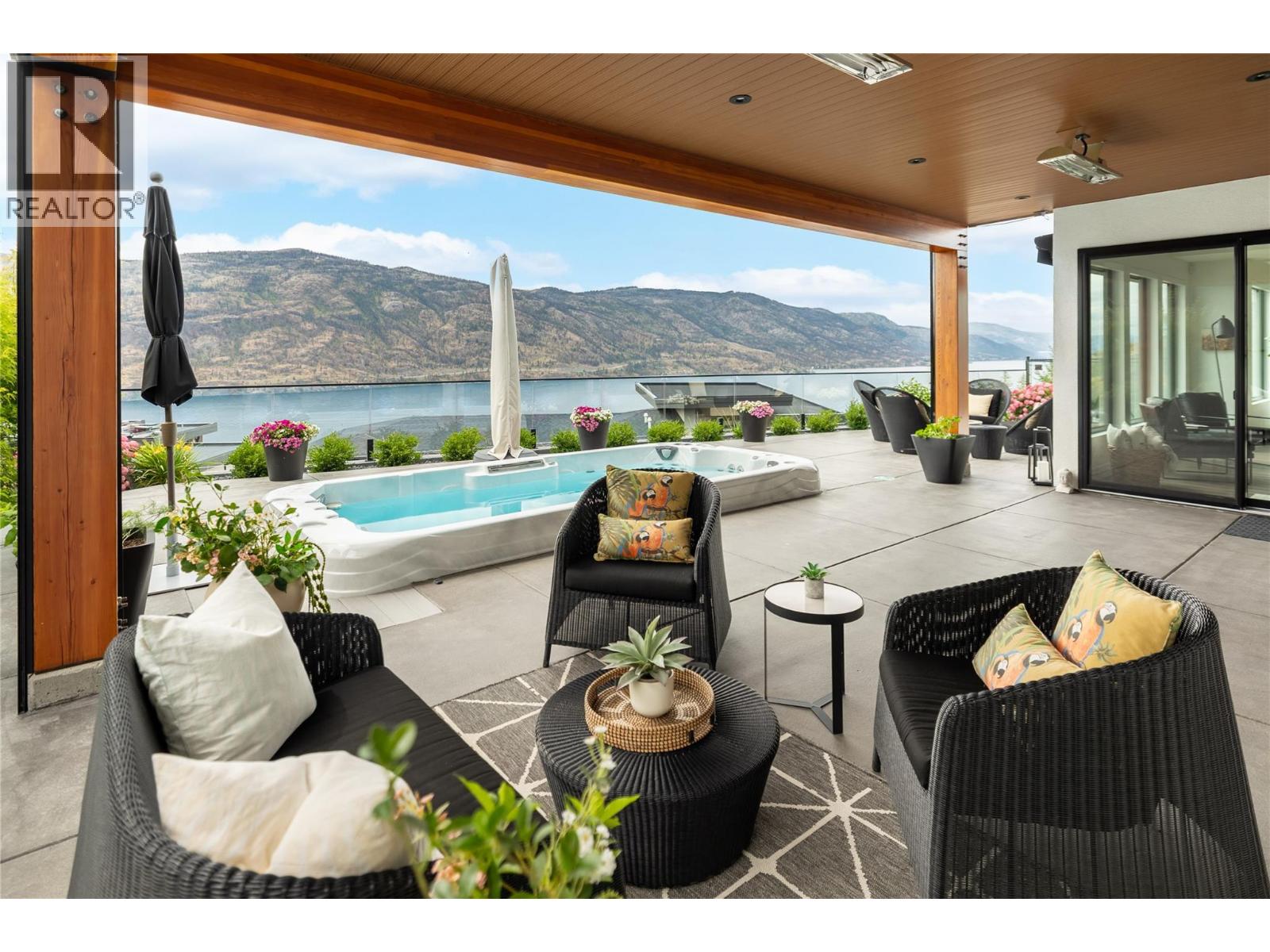  602 Clifton Court, Kelowna