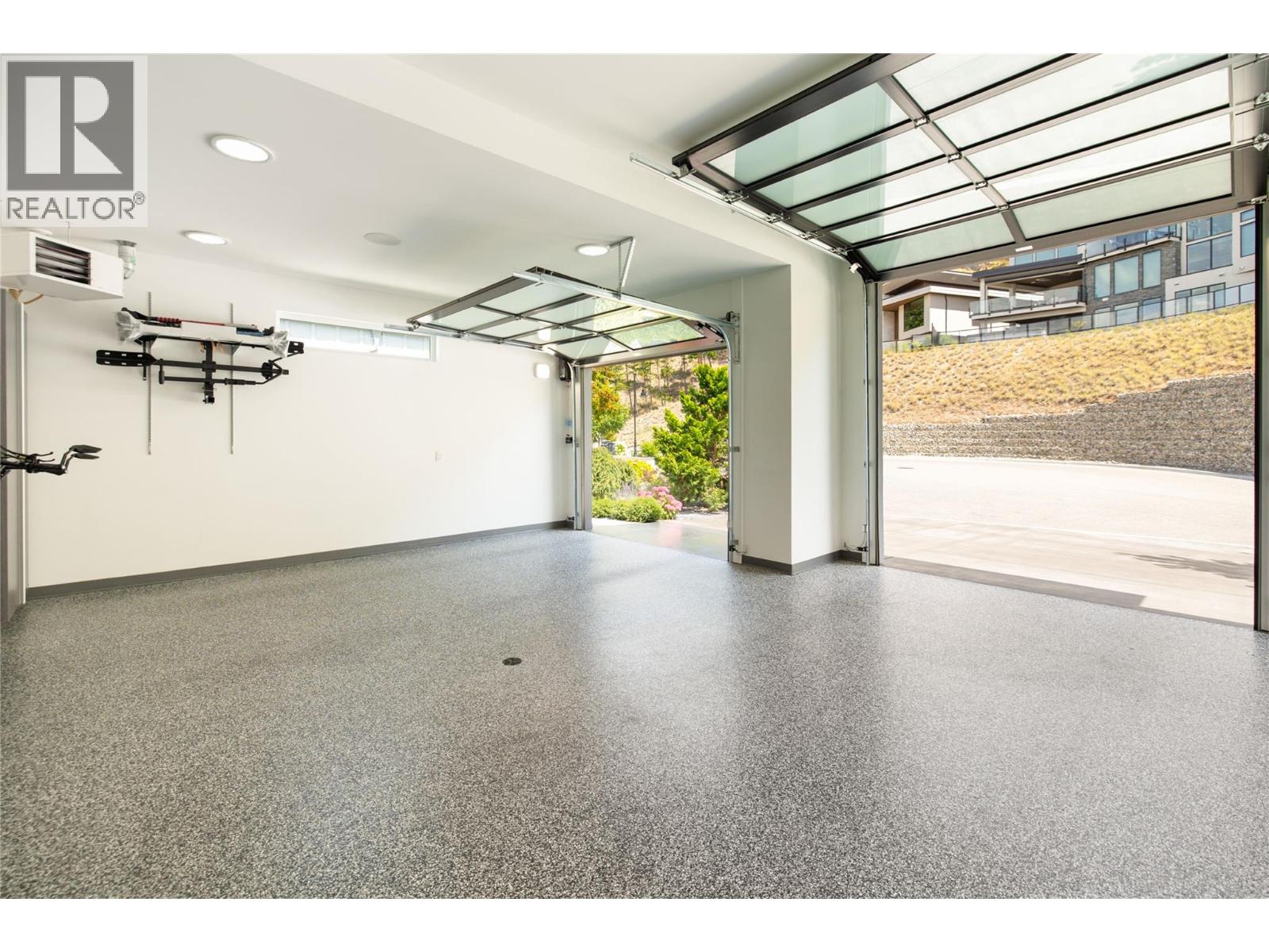  602 Clifton Court, Kelowna