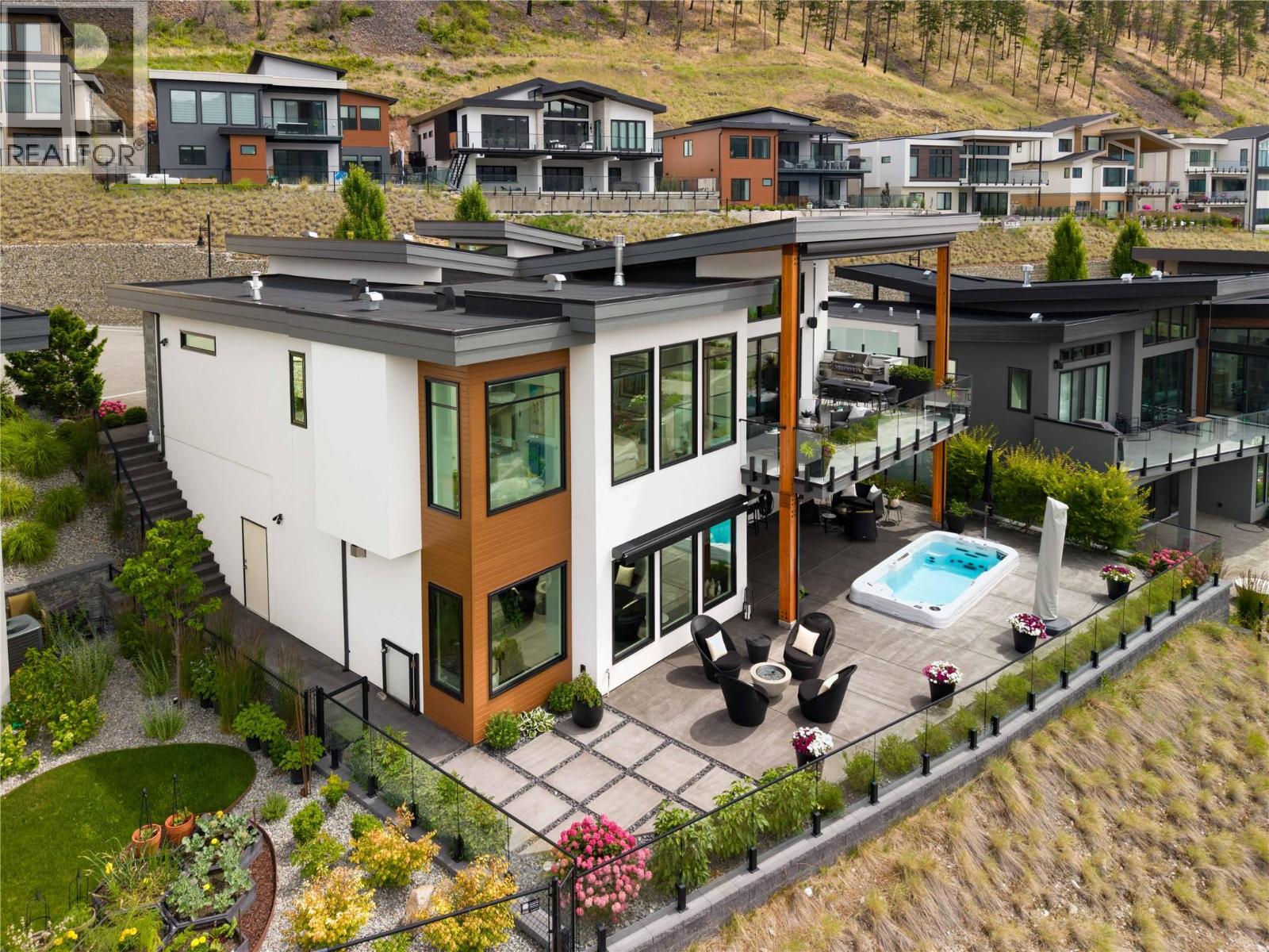  602 Clifton Court, Kelowna