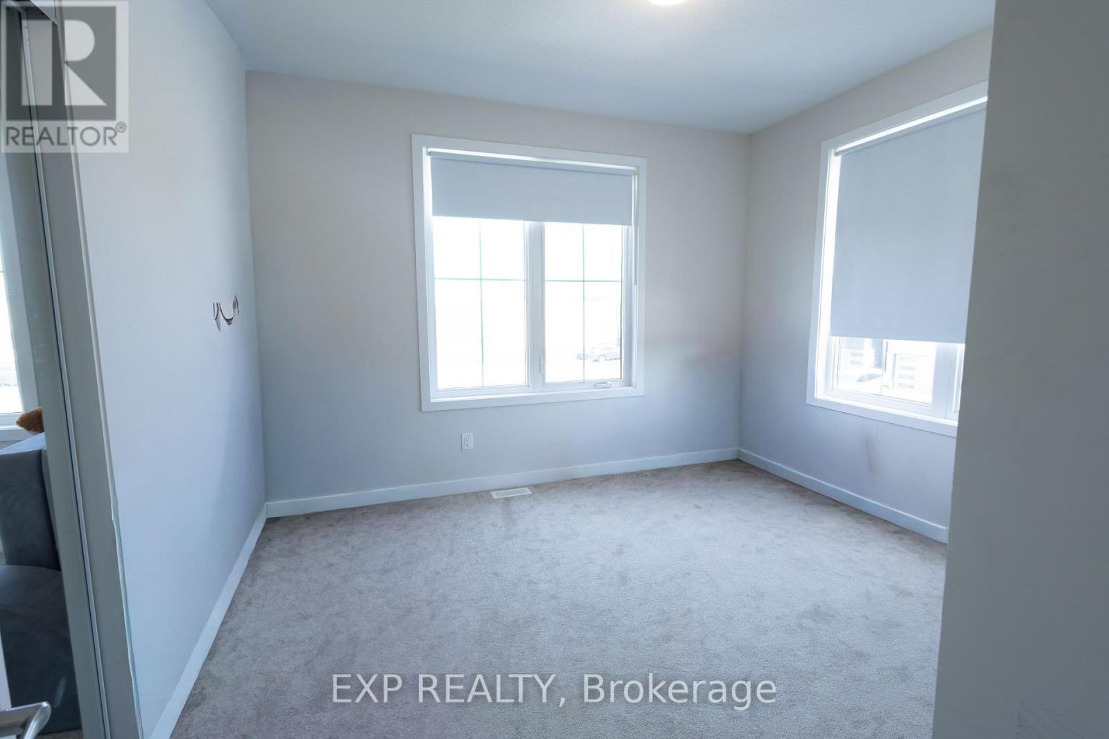 4 Bed, 3 Bath House for Rent in Ottawa – 1038 SHOWMAN STREET, Ottawa – MLS# X13530400 - Image 19