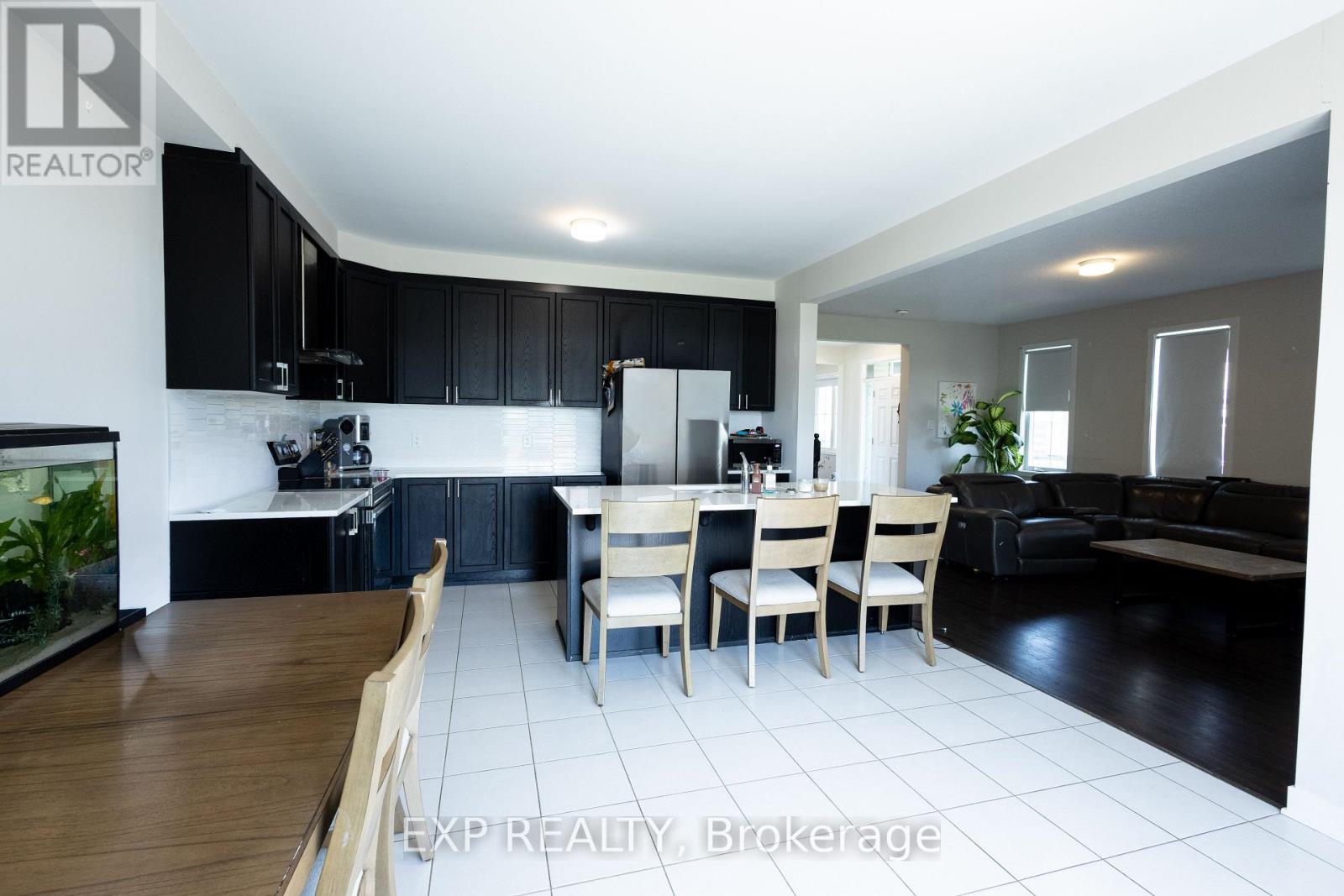 4 Bed, 3 Bath House for Rent in Ottawa – 1038 SHOWMAN STREET, Ottawa – MLS# X13530400 - Image 9