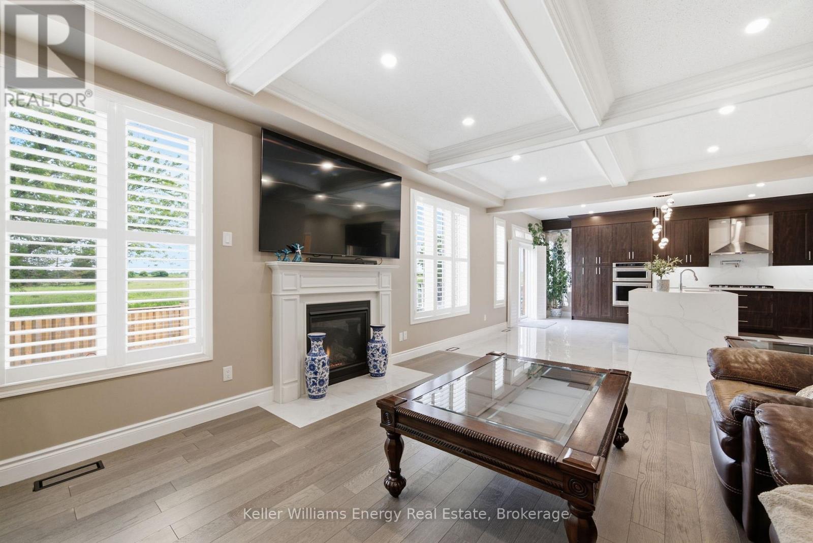26 SUNDERLAND MEADOWS DRIVE - 10