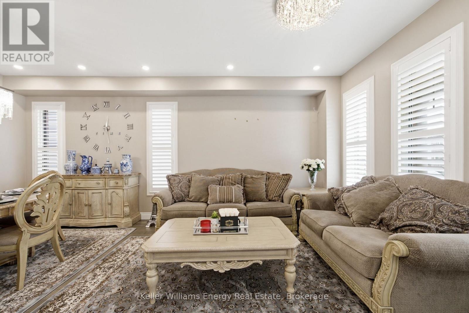 26 SUNDERLAND MEADOWS DRIVE - 12