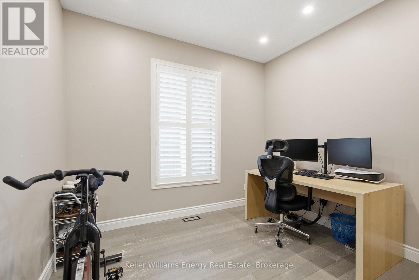 26 SUNDERLAND MEADOWS DRIVE - 15