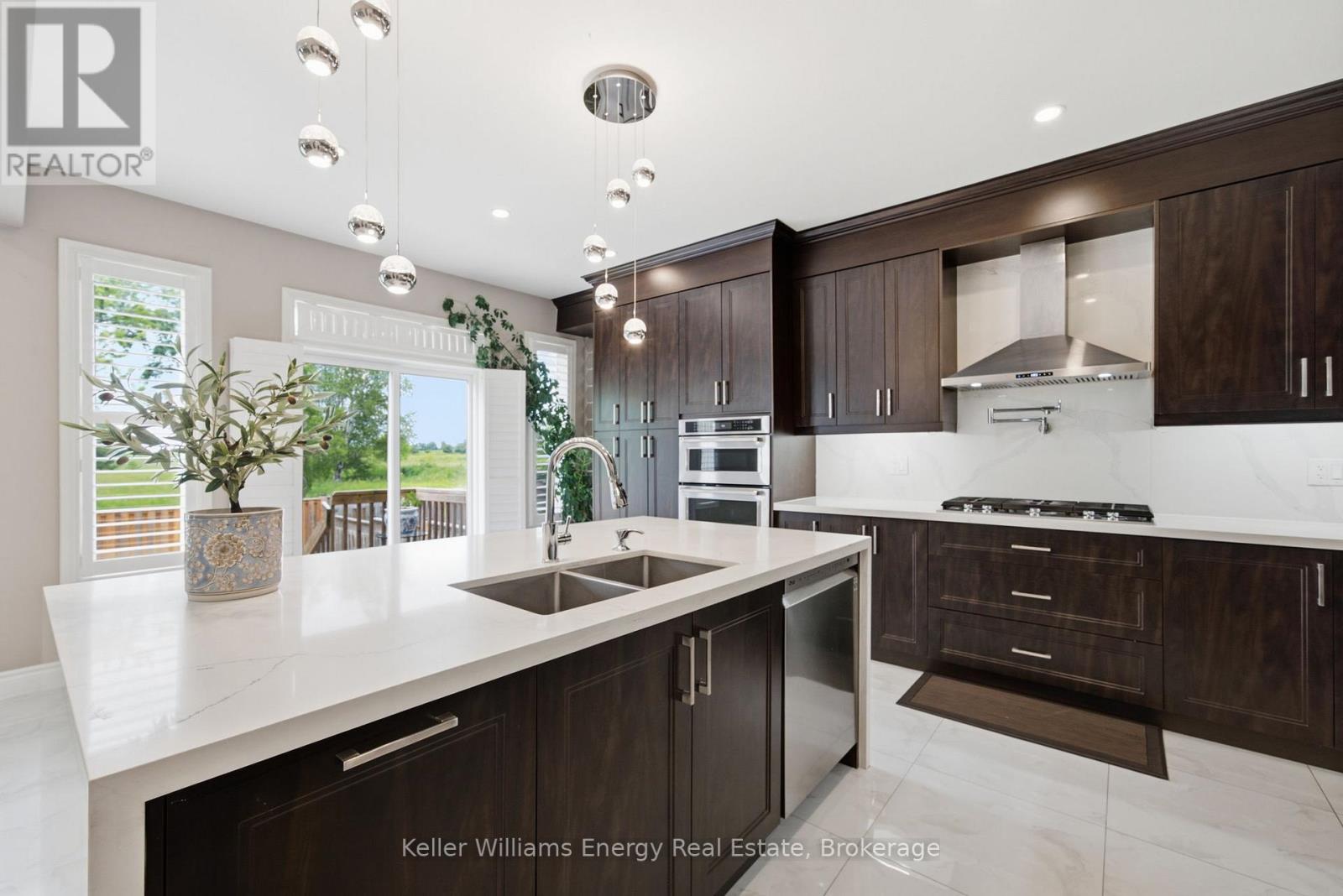26 SUNDERLAND MEADOWS DRIVE - 6