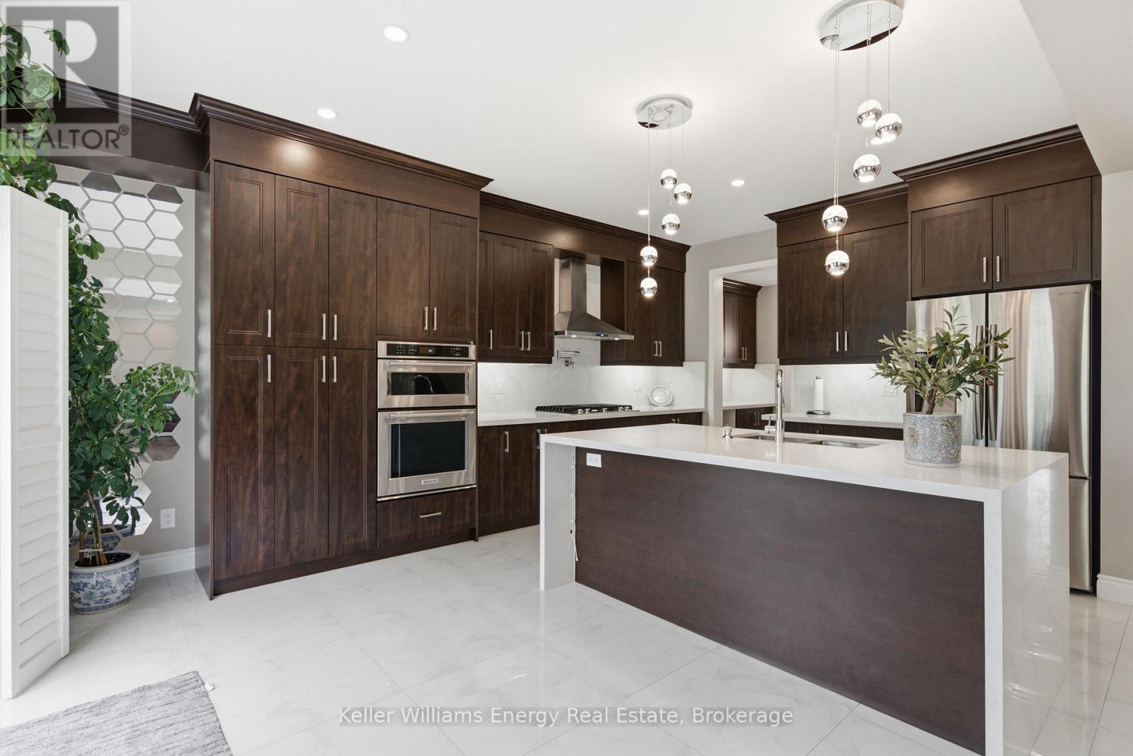 26 SUNDERLAND MEADOWS DRIVE - 7