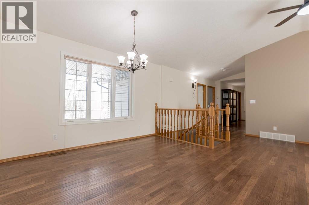 5, 711058 Range Road 64 - 8