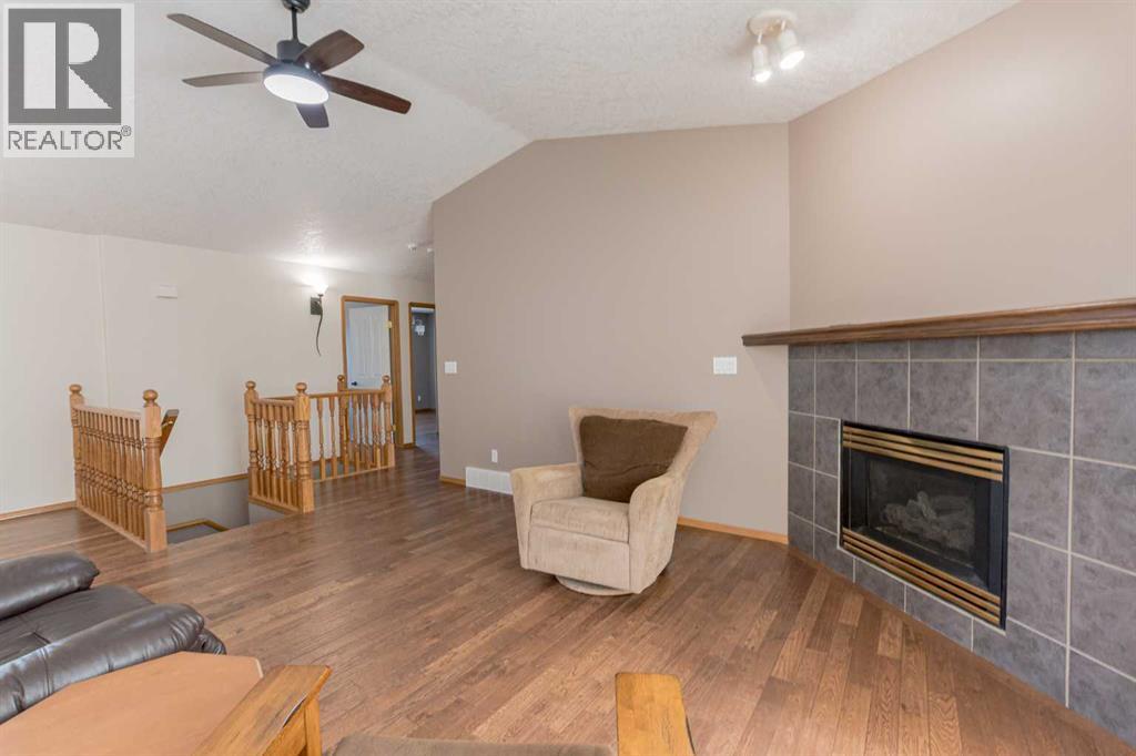 5, 711058 Range Road 64 - 4