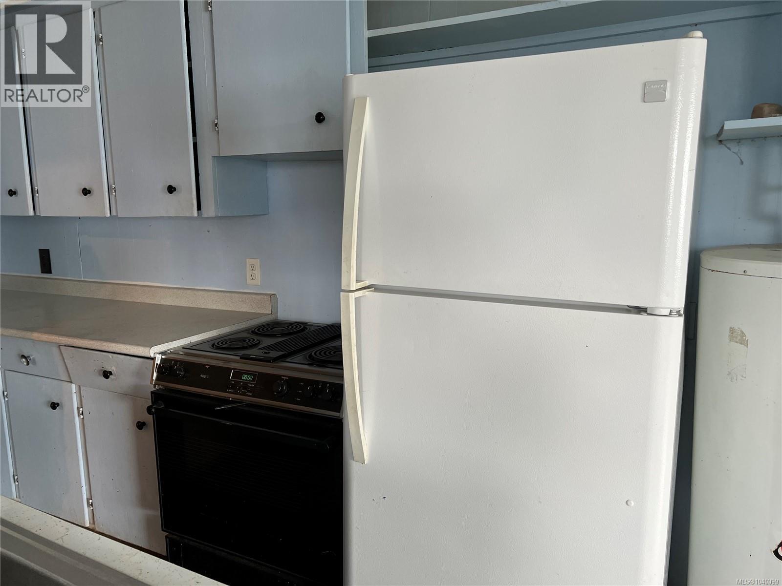 601 Fir St - 5