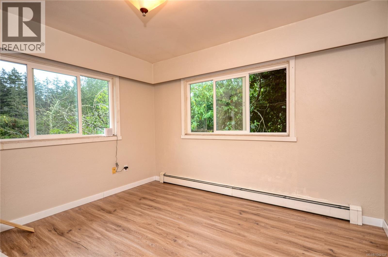 1160 Wain Rd, North Saanich
