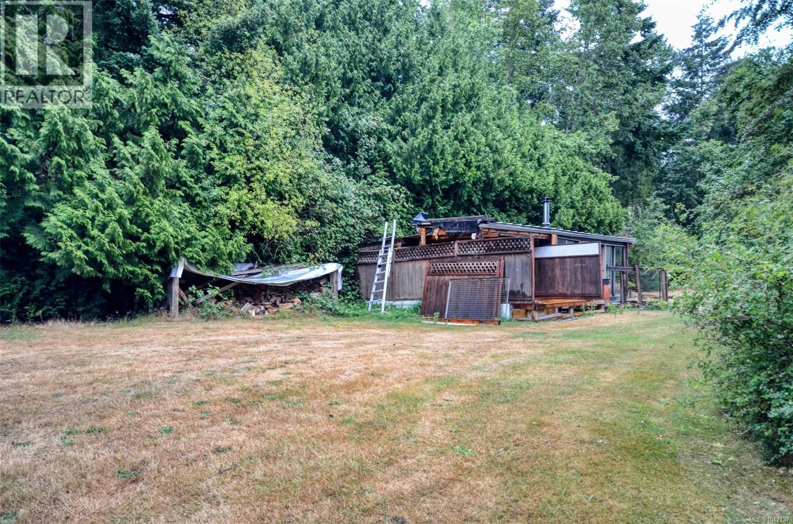 1160 Wain Rd, North Saanich