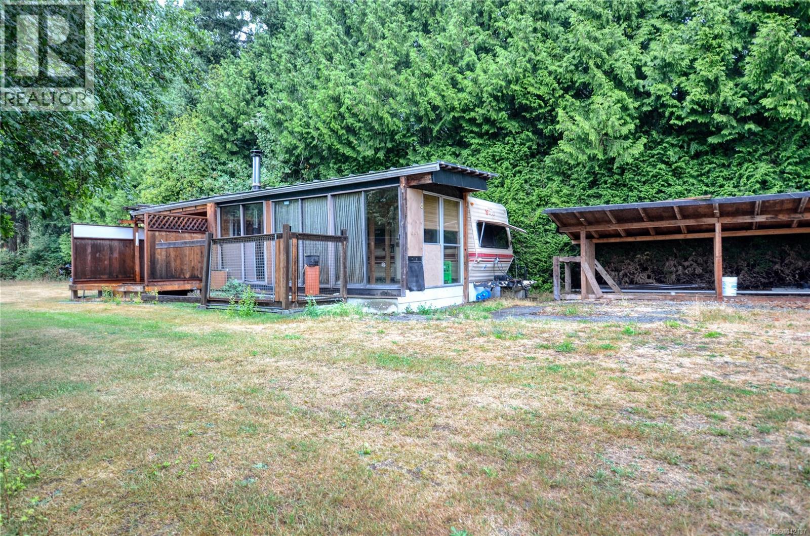 1160 Wain Rd, North Saanich