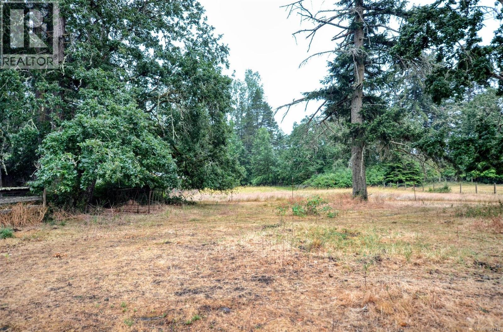1160 Wain Rd, North Saanich