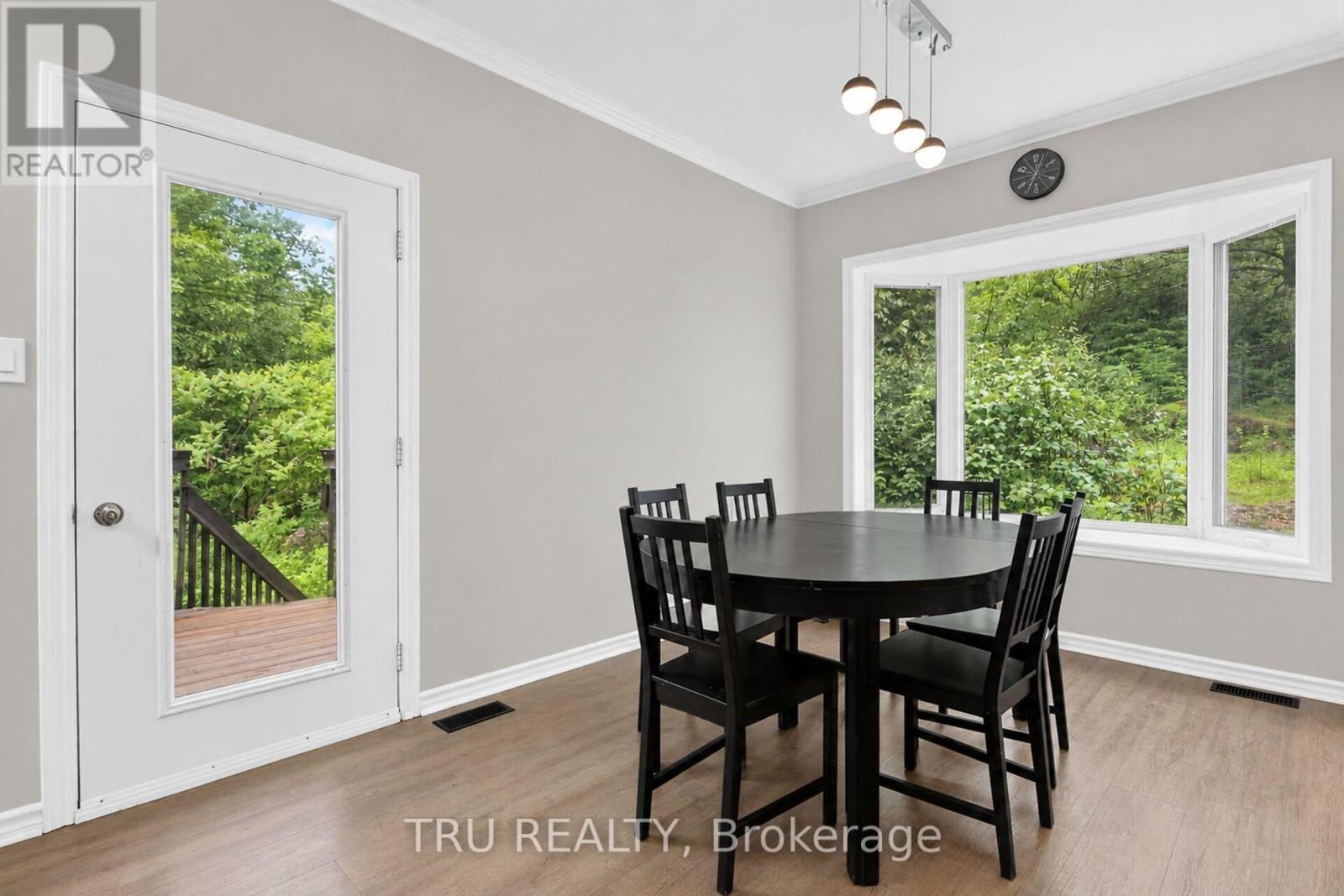 4 Bed, 2 Bath House for Rent in Ottawa – 2376 KINBURN SIDE ROAD, Ottawa – MLS# X13533196 - Image 17