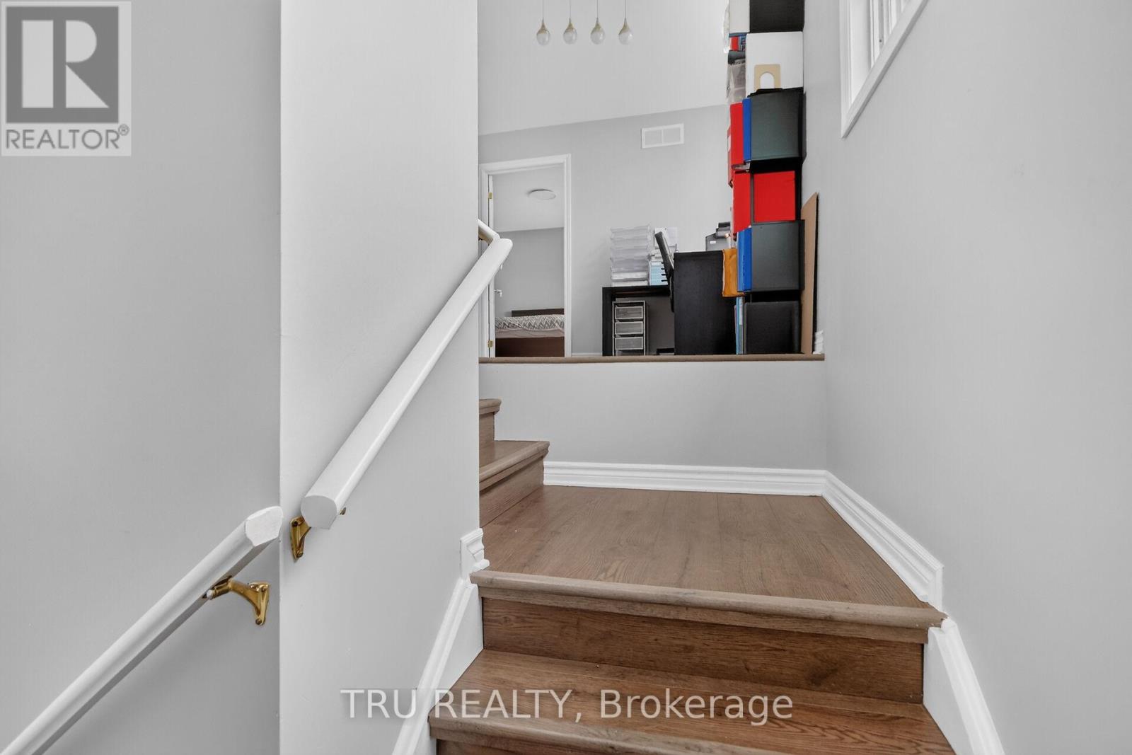 4 Bed, 2 Bath House for Rent in Ottawa – 2376 KINBURN SIDE ROAD, Ottawa – MLS# X13533196 - Image 19