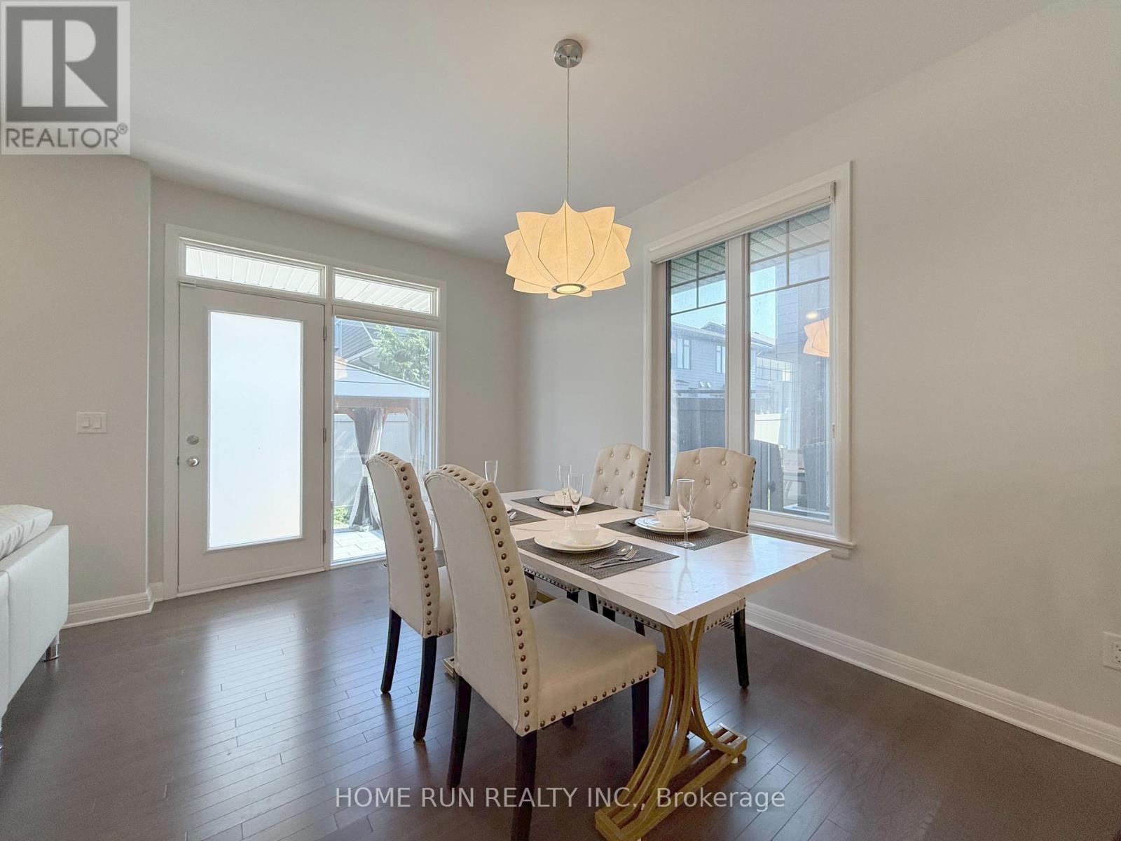 322 LYSANDER PLACE - 20