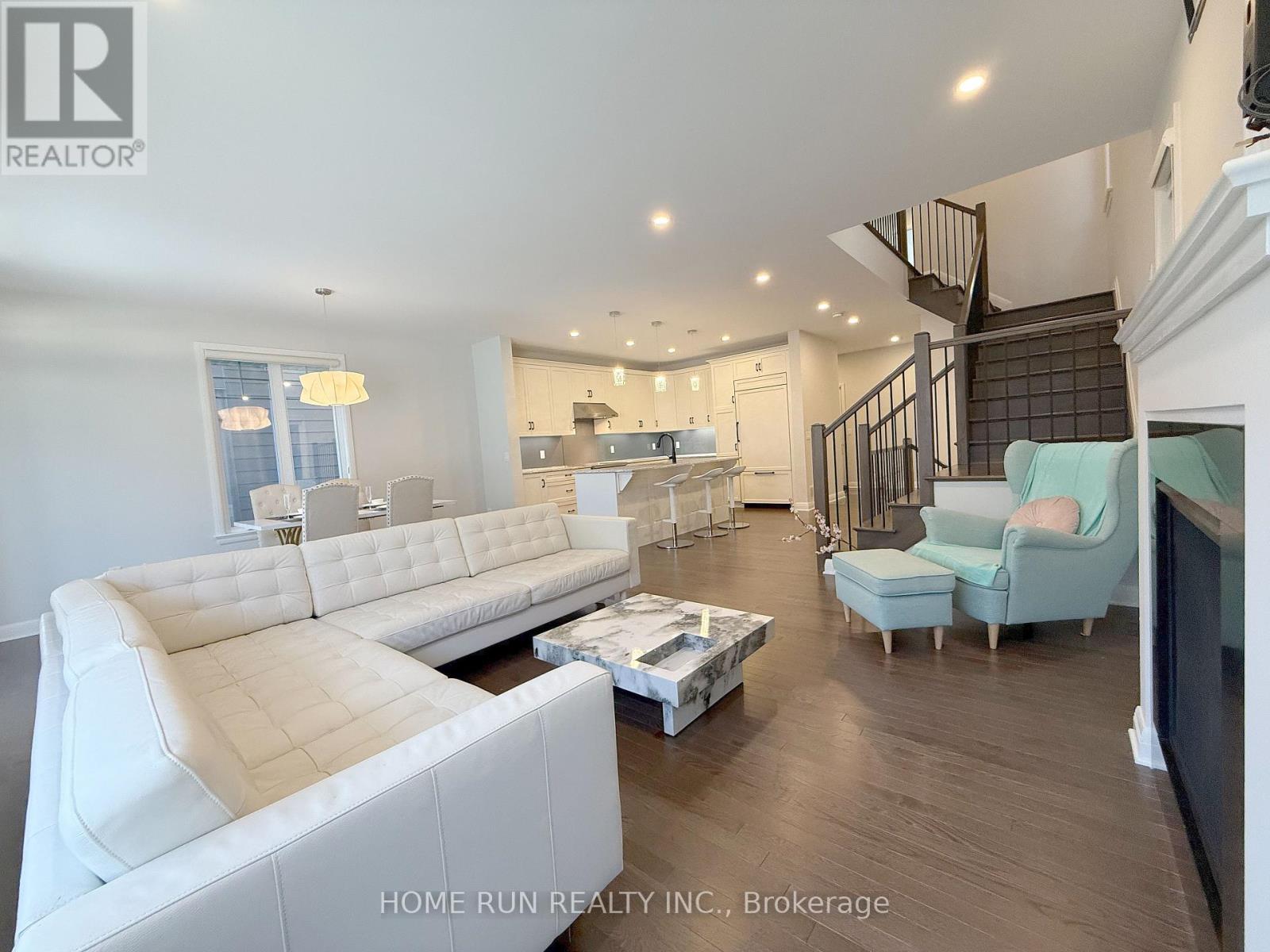 322 LYSANDER PLACE - 21