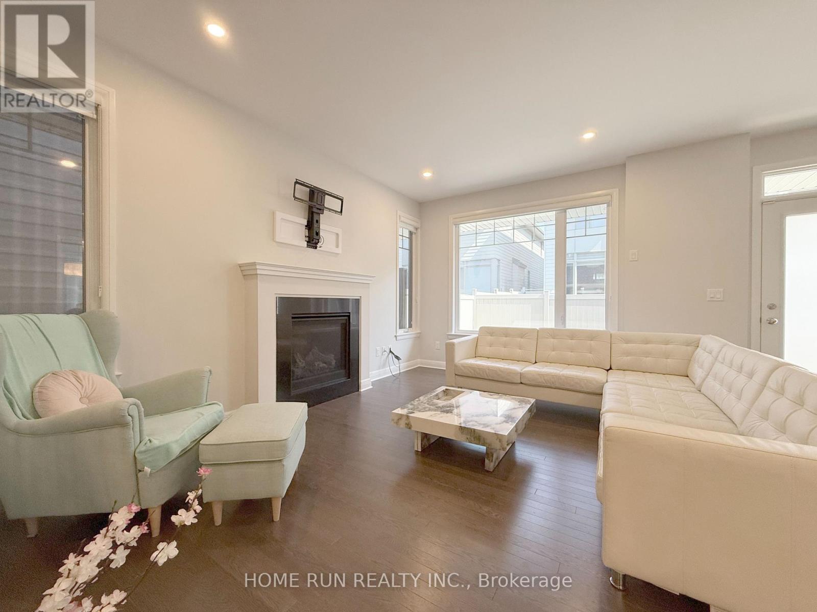 322 LYSANDER PLACE - 22