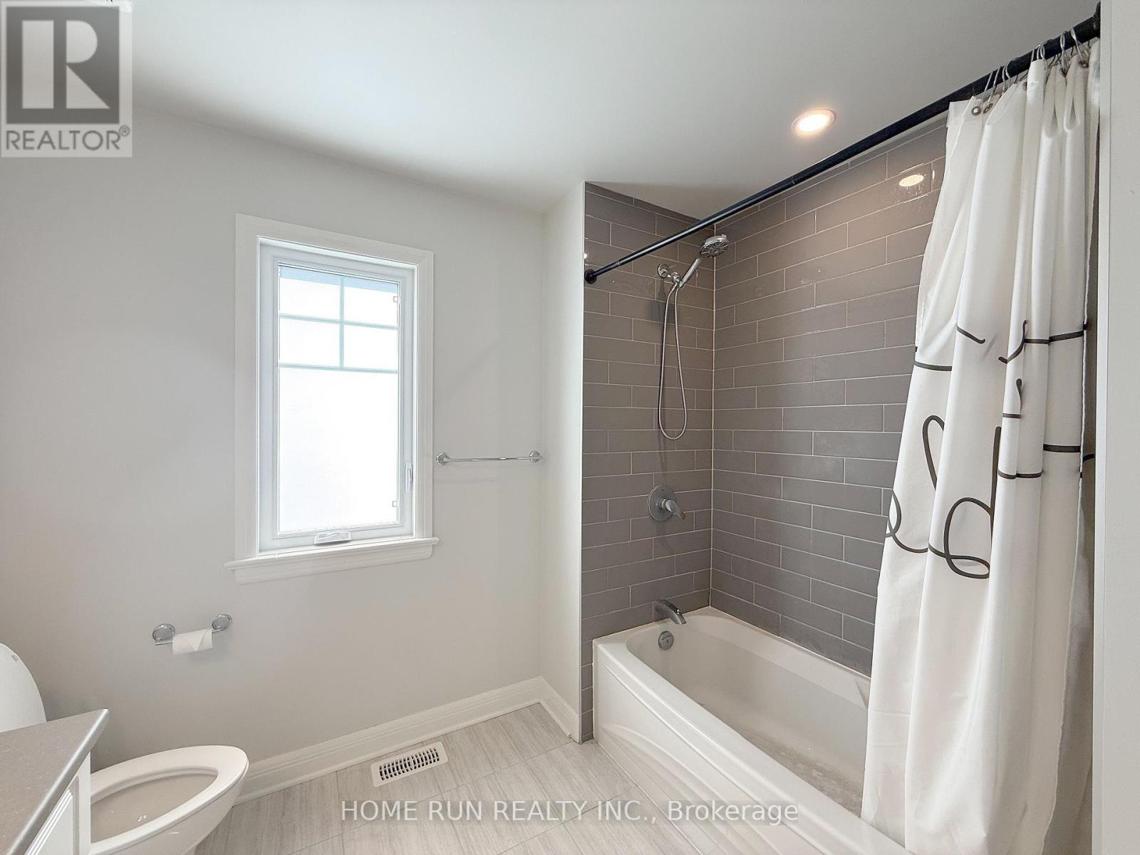 322 LYSANDER PLACE - 38