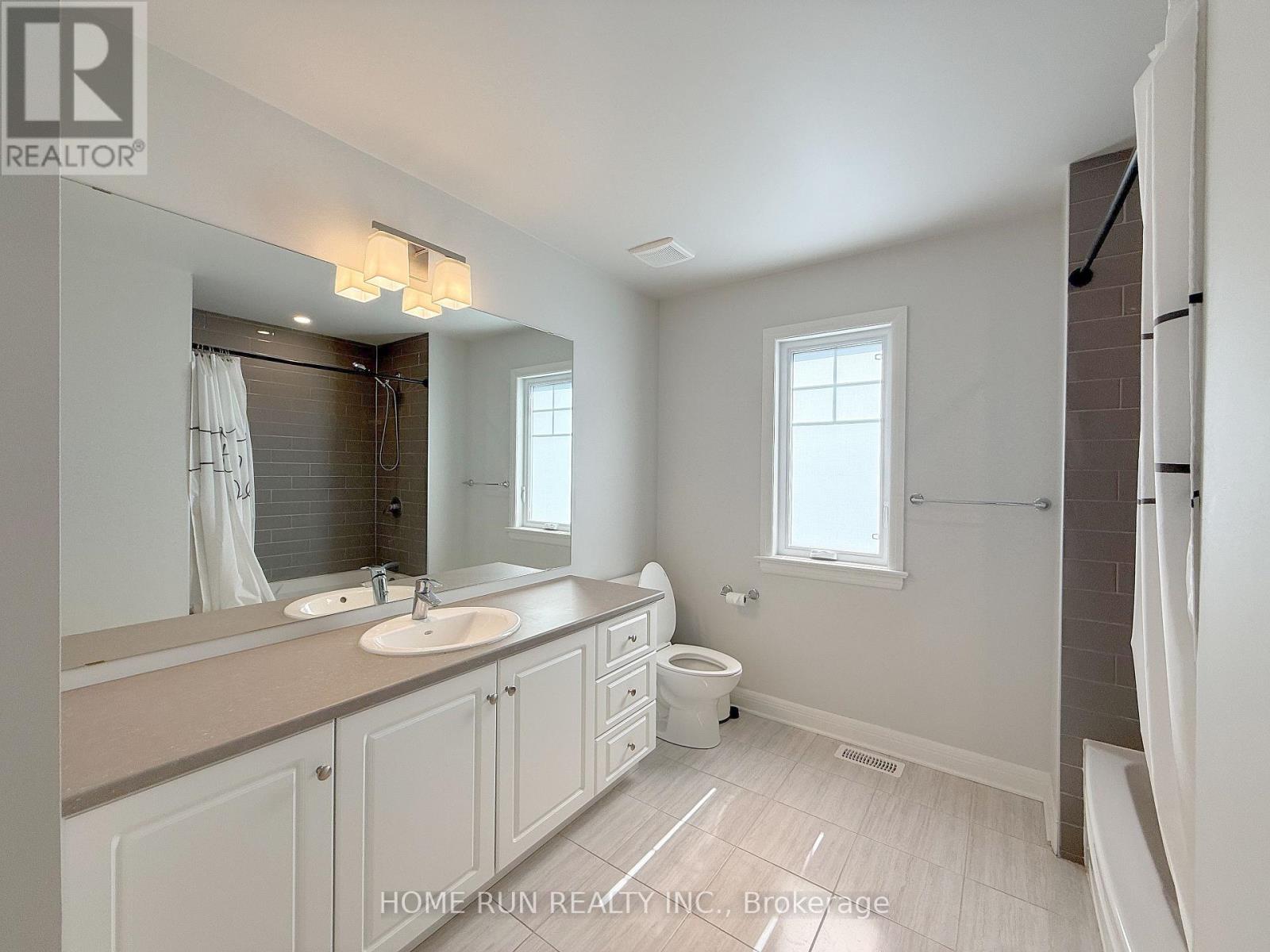 322 LYSANDER PLACE - 39