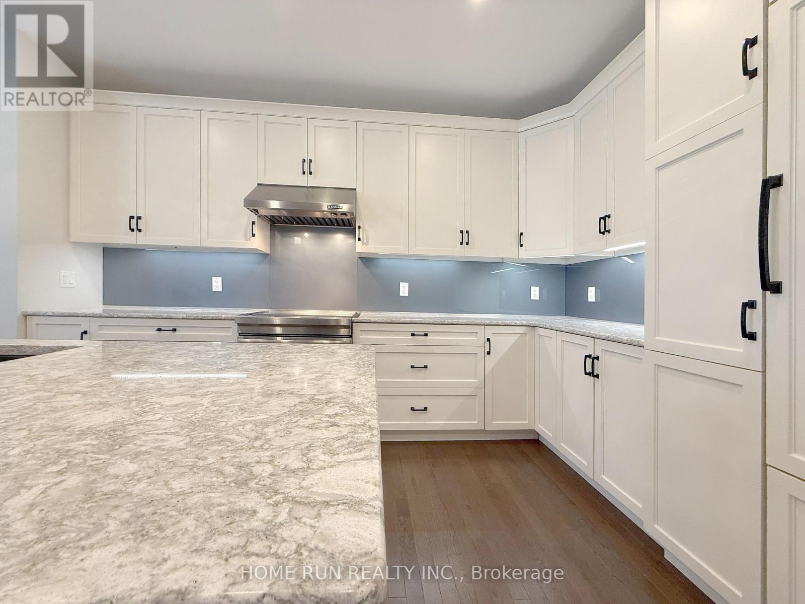 322 LYSANDER PLACE - 8