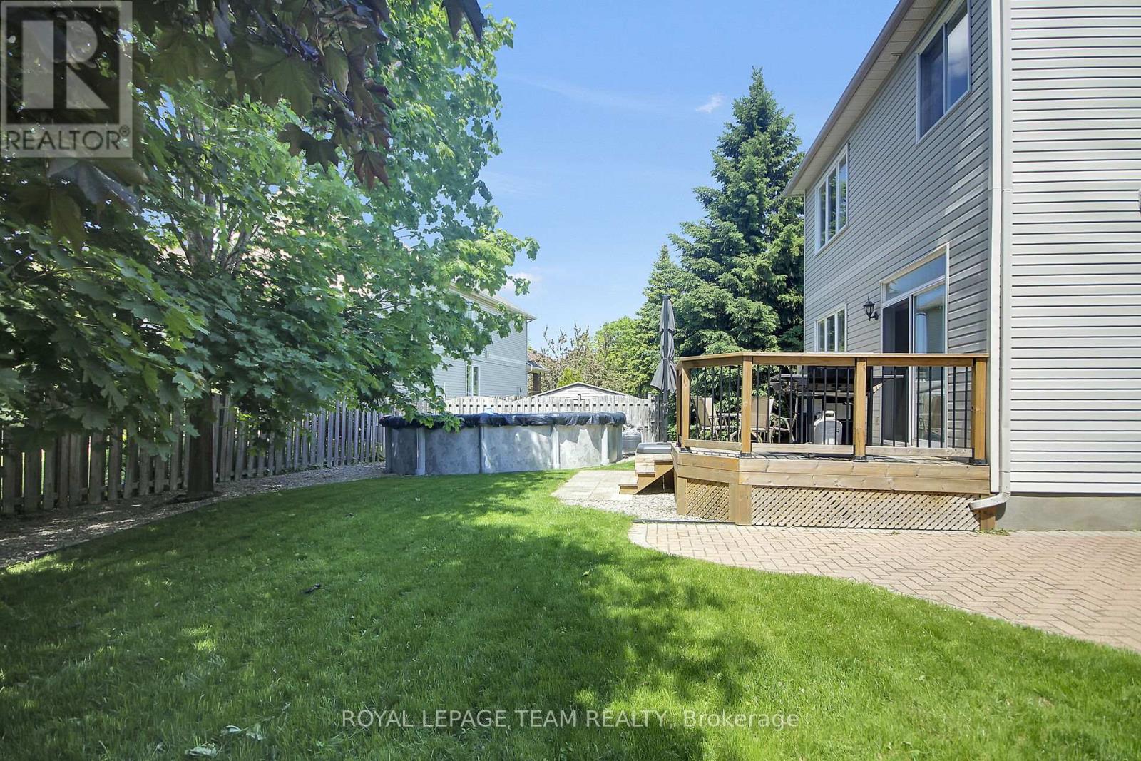 4 MAPLE STAND WAY - 40
