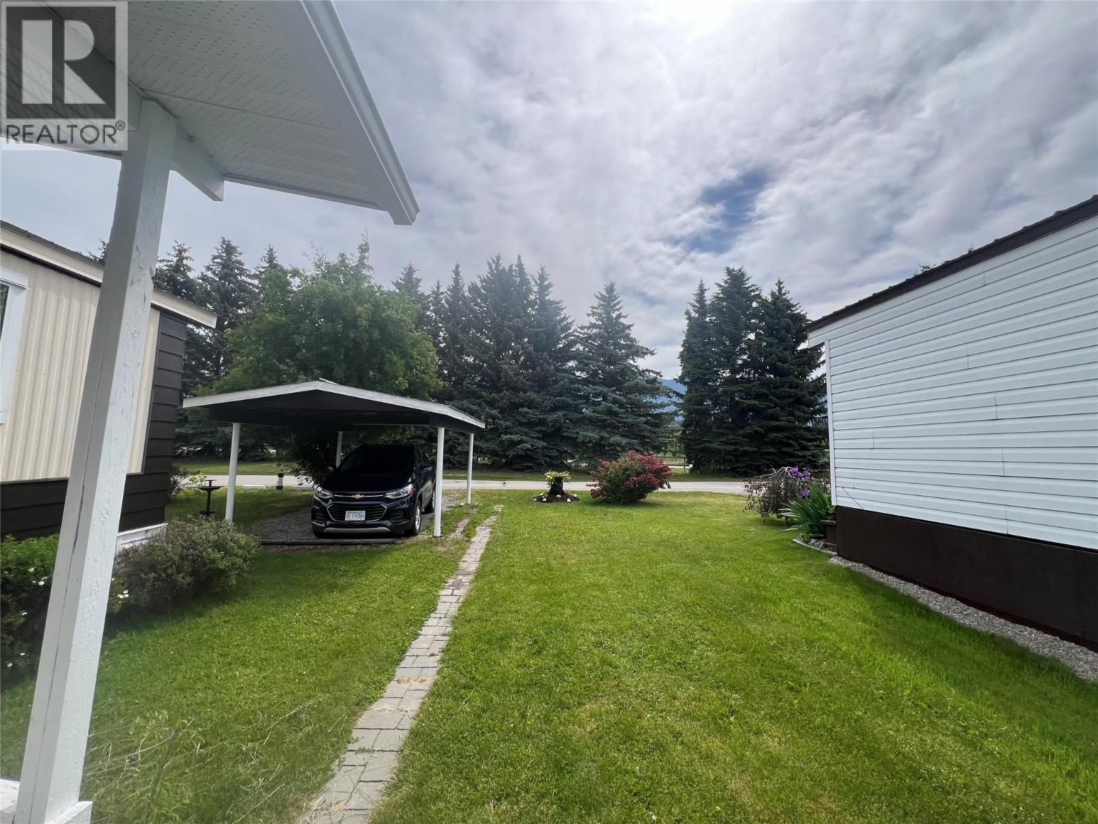 #2B 1909 ERICKSON Road - 18