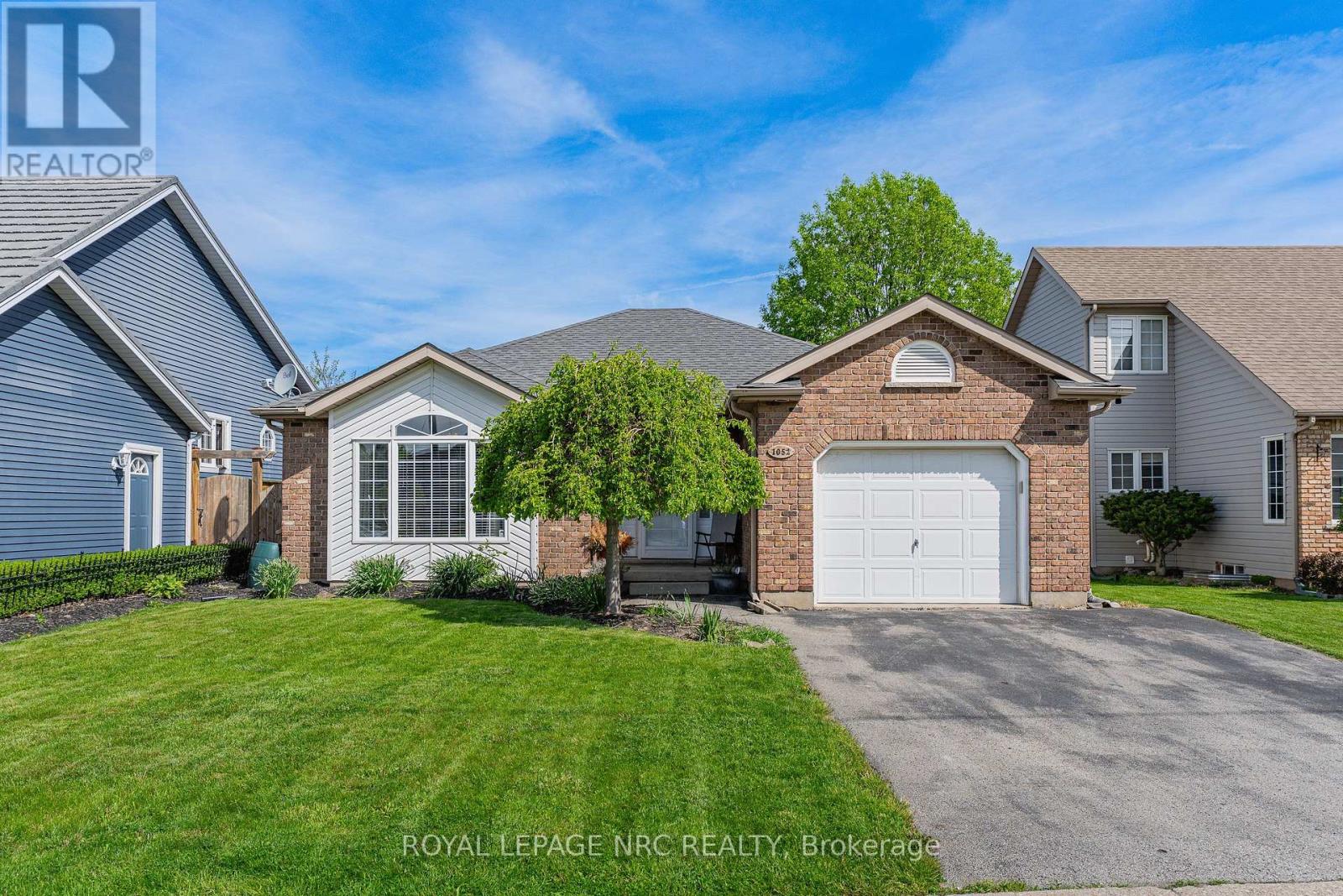 1052 VANSICKLE ROAD N - 1
