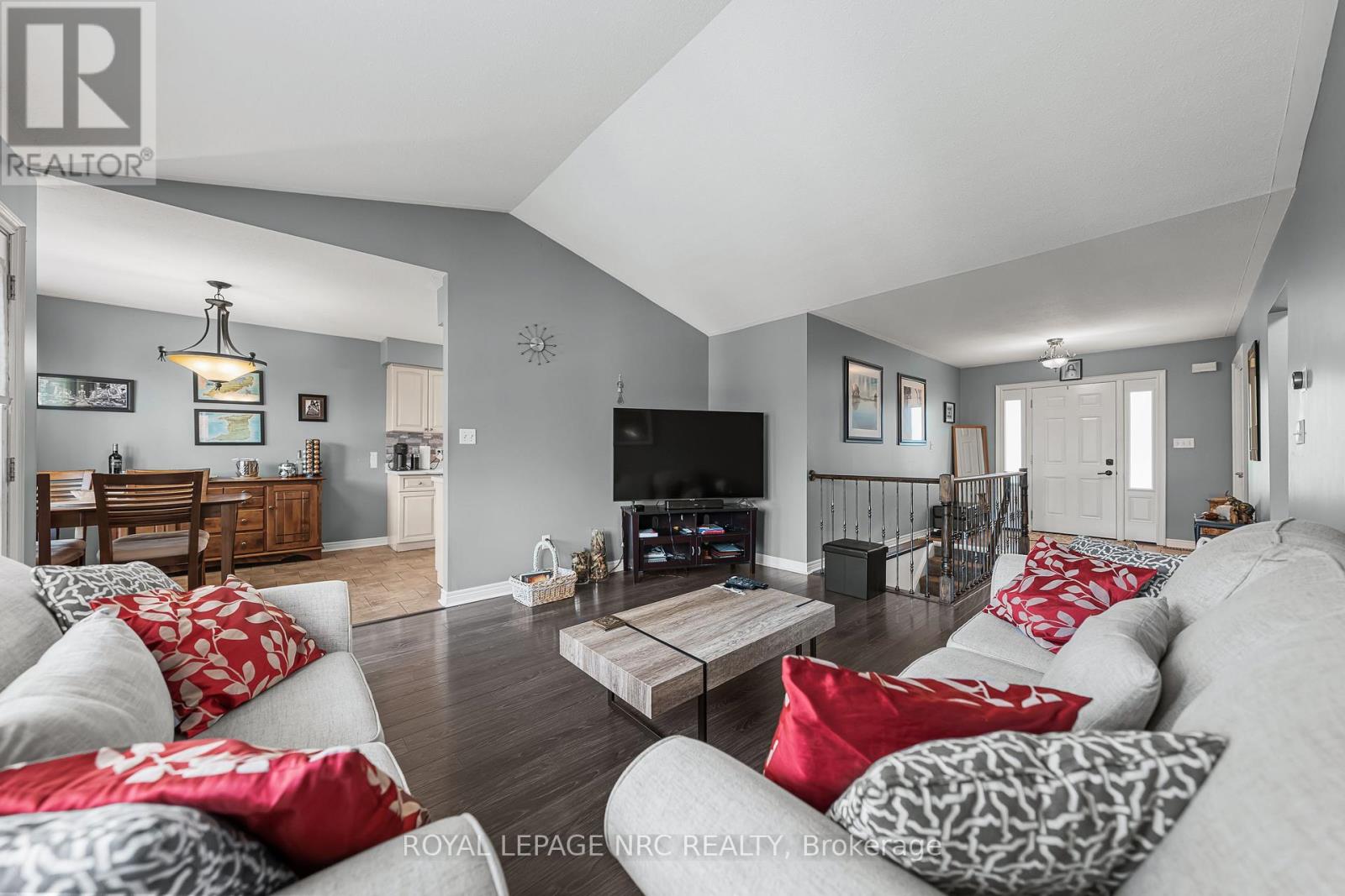 1052 VANSICKLE ROAD N - 10