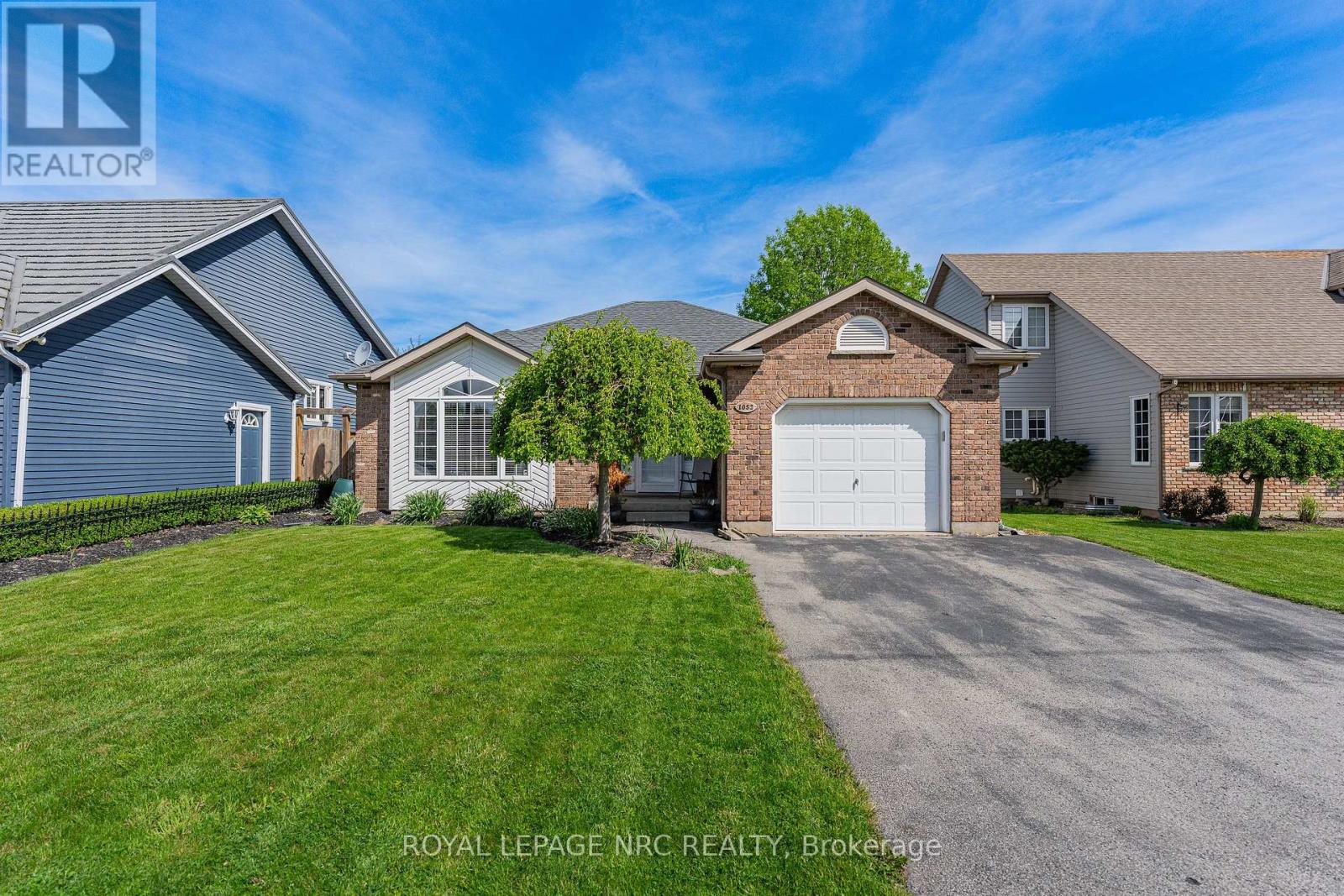 1052 VANSICKLE ROAD N - 2
