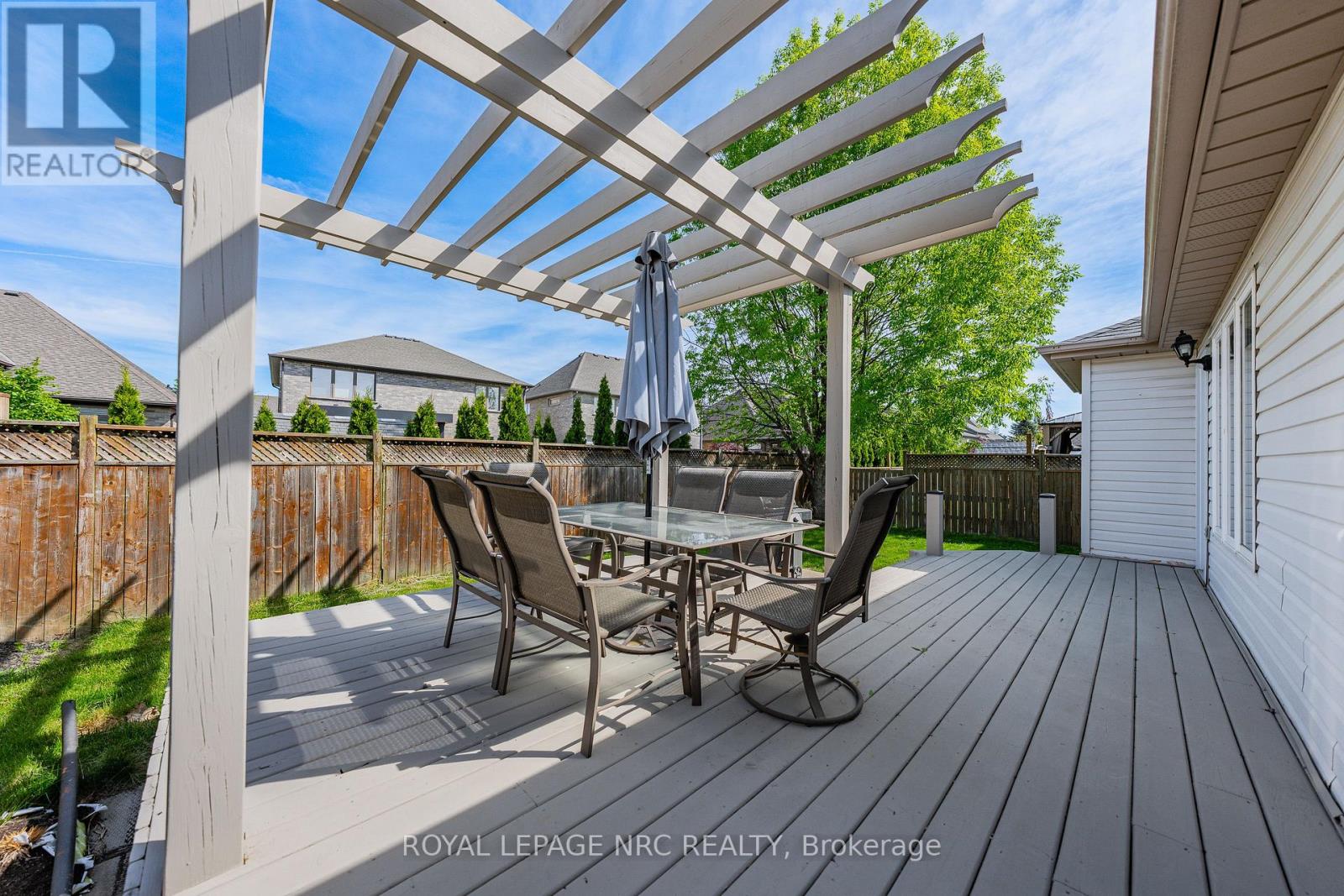 1052 VANSICKLE ROAD N - 37