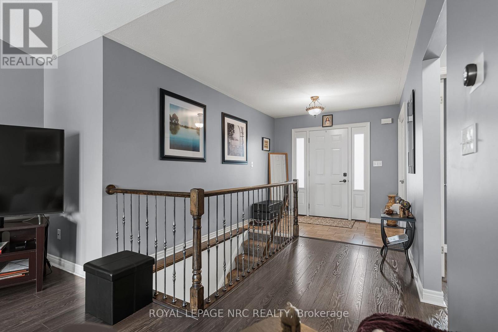 1052 VANSICKLE ROAD N - 5