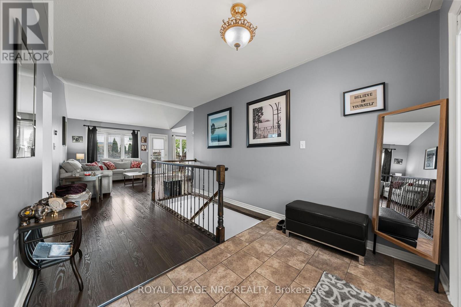 1052 VANSICKLE ROAD N - 7