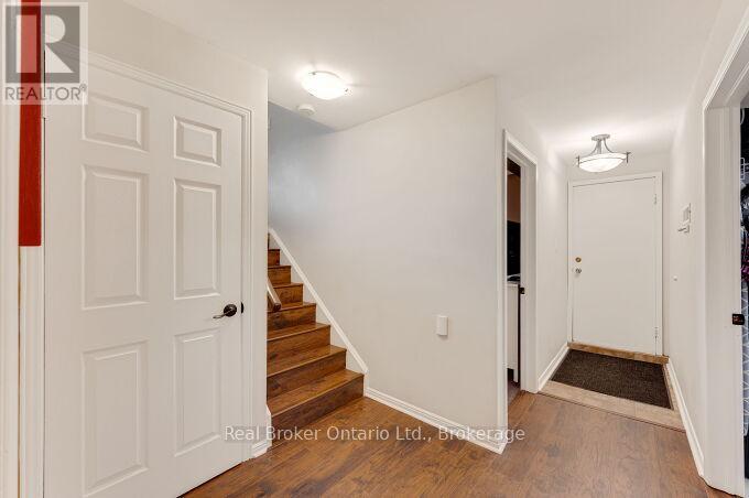 4162 SUTHERLAND CRESCENT - 22