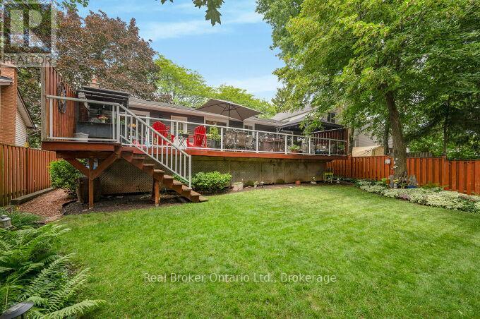 4162 SUTHERLAND CRESCENT - 31