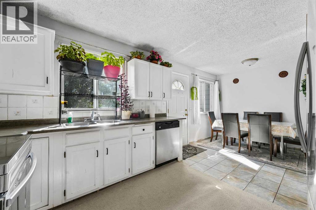 436 Templewood Place NE - 21